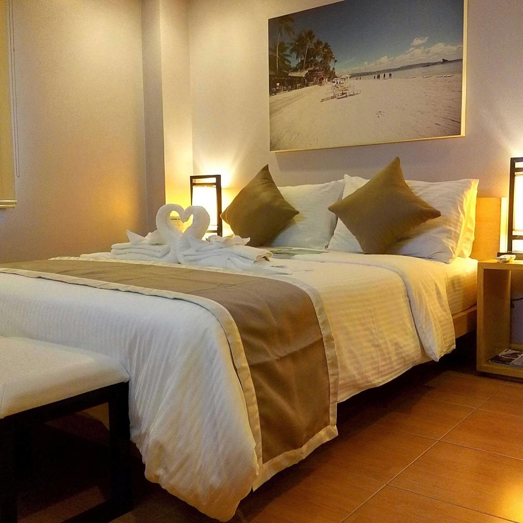 Shore Time Hotel Boracay Balabag  Exterior photo