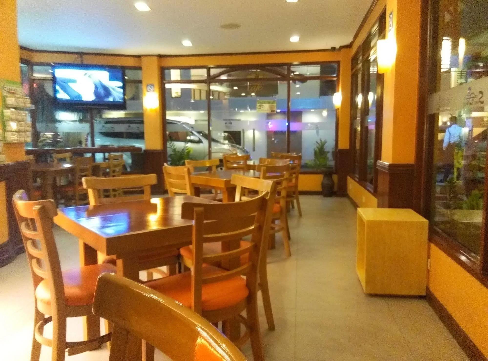 Shore Time Hotel Boracay Balabag  Exterior photo